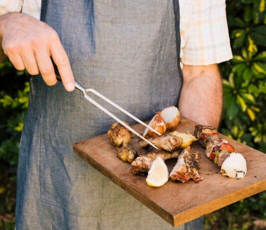 Шашлык на сковороде: возможно ли?