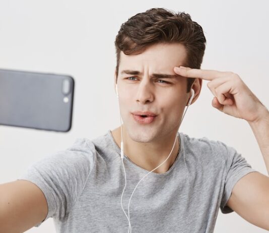 Подкаты к парням из Тик Тока: как не быть навязчивой