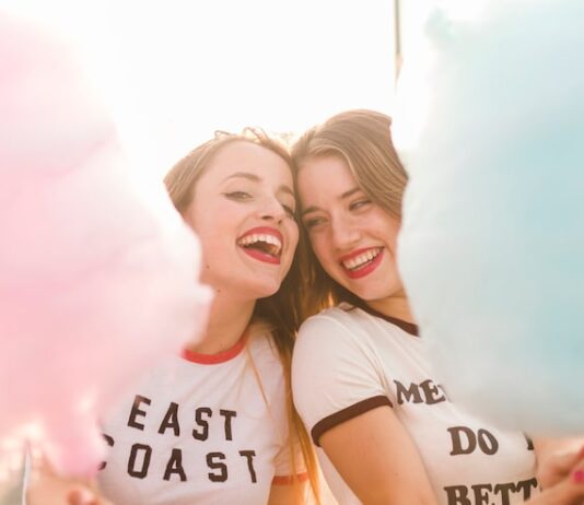 Теплые слова подруге просто так до слез