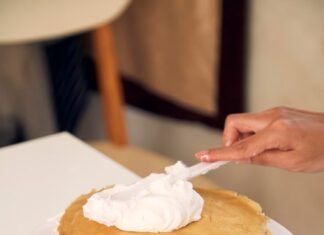 Легкий домашний торт за 30 минут