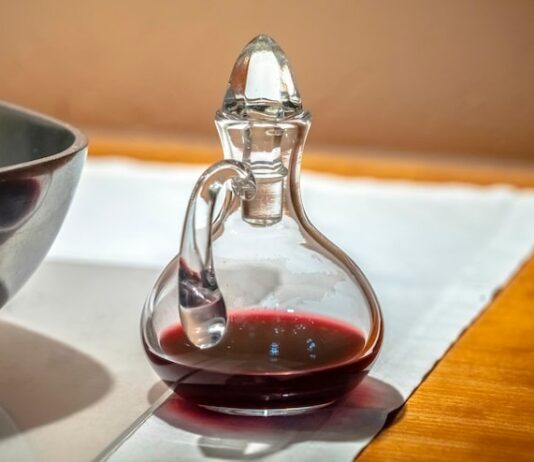 Винный уксус: незаменимый ингредиент в кулинарии