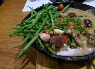 Стручковая фасоль с мясом и овощами