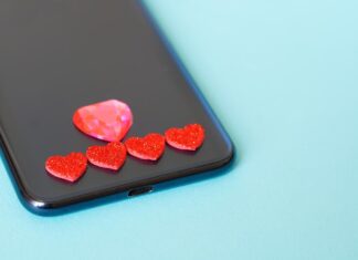 Оригинальные способы подписи любимого в телефоне