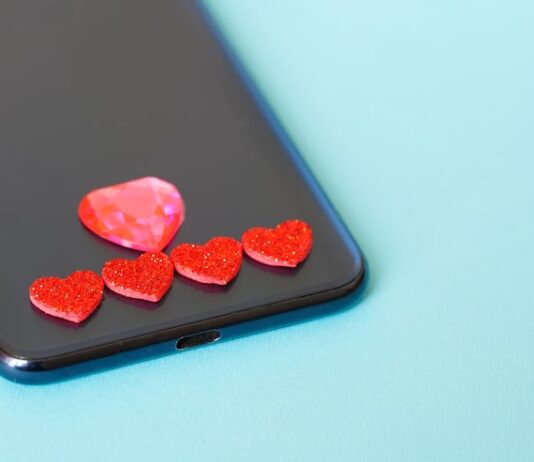 Оригинальные способы подписи любимого в телефоне