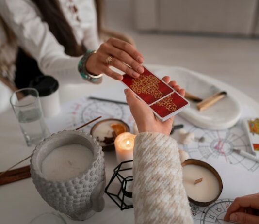 Придет ли он сегодня: гадание на будущее