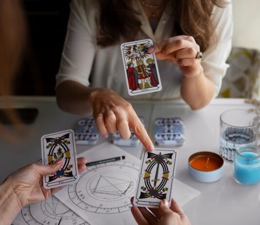 Онлайн расклад на таро для анализа ситуации