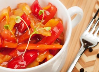 Зимний салат из болгарского перца