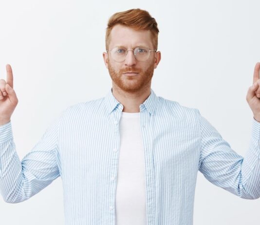 Расшифровка карты «6 Жезлов» и мужское мнение