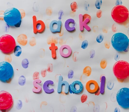 Выпускной в детском саду: идеи названий