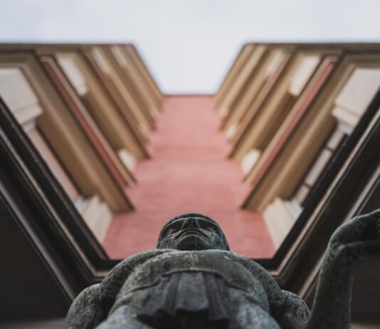 Сны о плене на войне: толкование