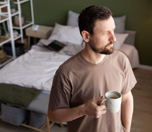 Приснилось приставать к мужчине: толкование сна