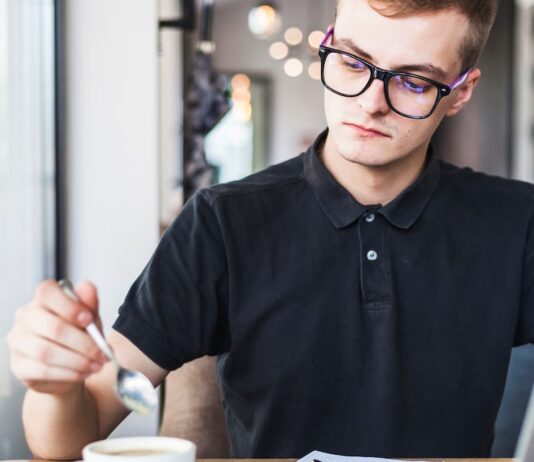 Что написать парню если он на работе