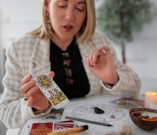 Расклад Таро: как карты относятся ко мне