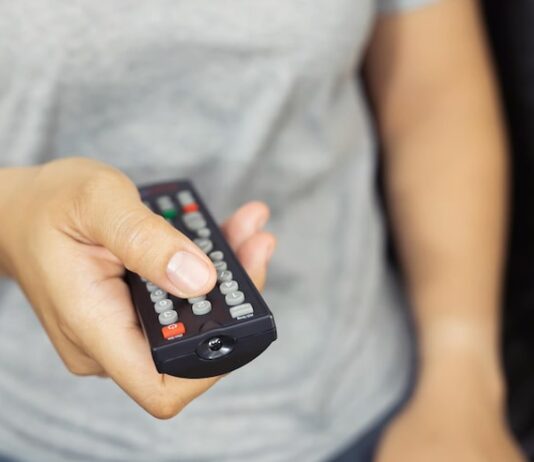 Подключение Samsung к телевизору LG