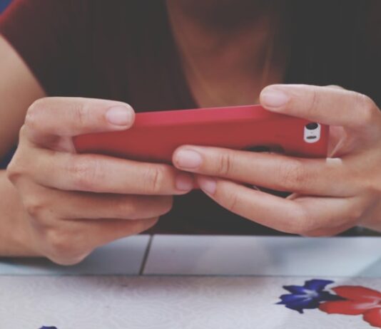 Игра «Правда или действие» по переписке