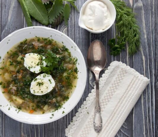 Суп Рассольник с Рисом и Солеными Огурцами