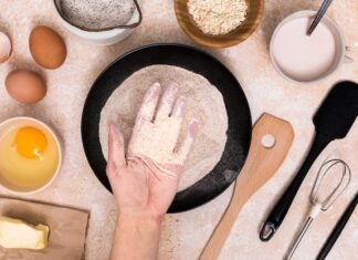 Торт из слоеного теста: рецепт