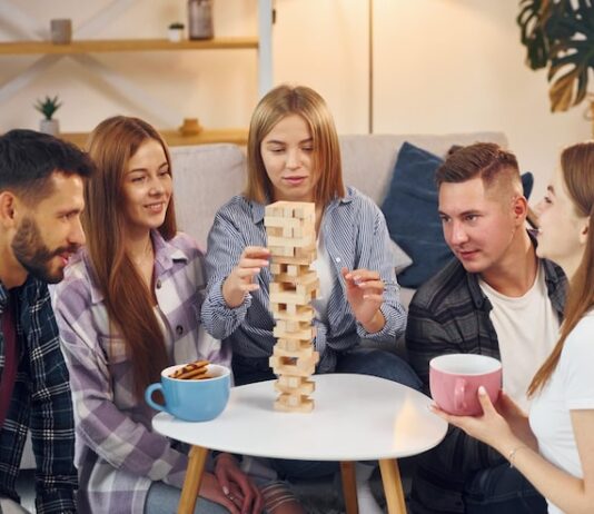 Игра на троих в реальной жизни