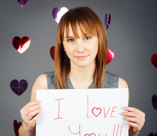 Комплименты женщине: искренние слова