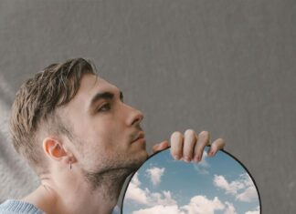 Сны об измене бывшего: что они значат?