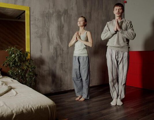 Раху в 4 доме джйотиш: влияние на женщин