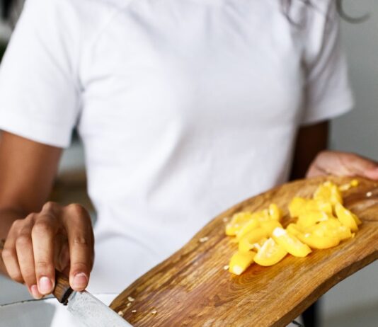 Салат Курица с Ананасами: Пошаговый Рецепт