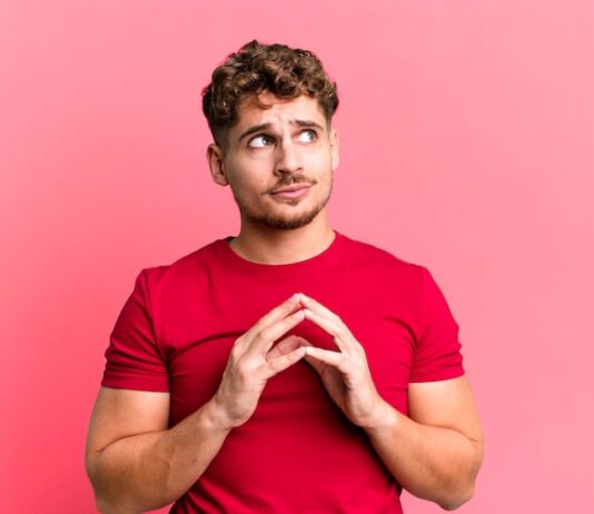 Что ответить парню: советы и примеры