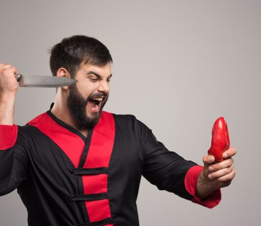 Драка на ножах во сне: толкование