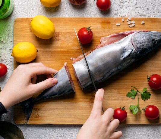 Форель в духовке: рецепты приготовления