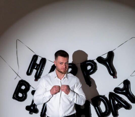 Краткие поздравления с днем рождения мужчине