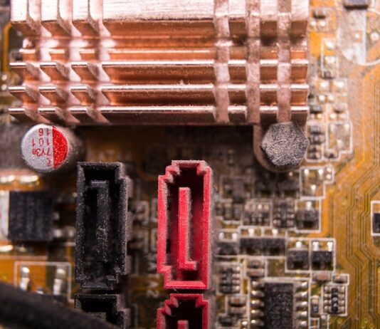 Операционный усилитель в электронике: что это такое?