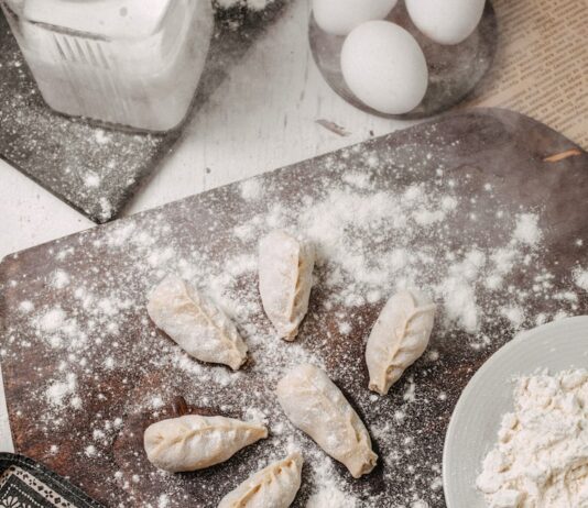 Рецепт теста для вареников на кефире