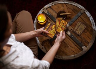 Расклад Таро: Тайный поклонник