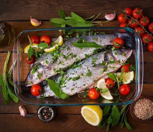Форель в духовке: рецепт приготовления