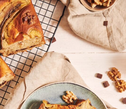 Банановый пирог в мультиварке: простой рецепт