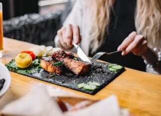 Рецепты из стейка зубатки