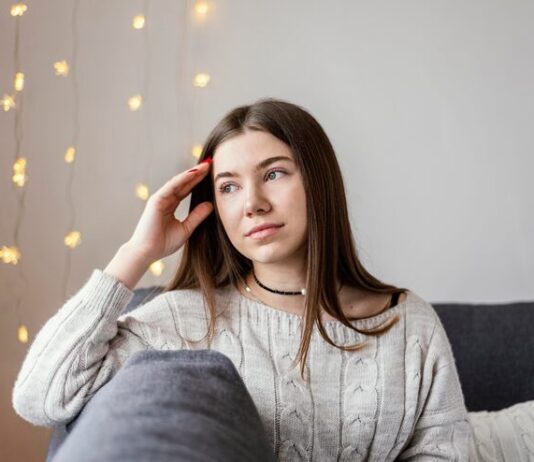 Сон о выщипывании бровей