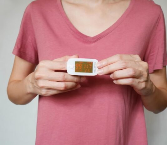 Как установить SIM-карту в Honor