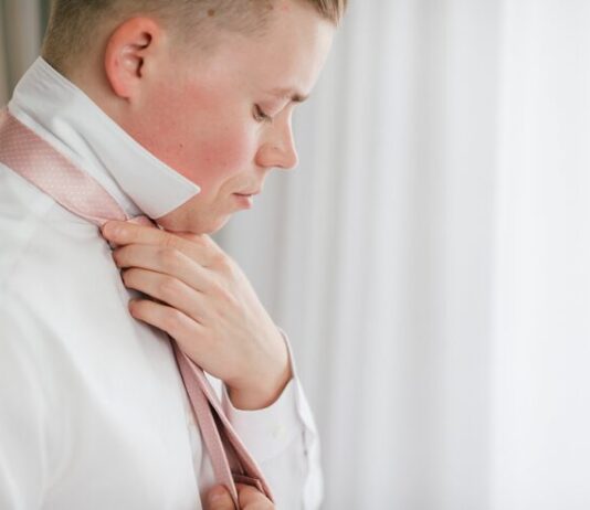 Привяжите к себе мужчину-Рака