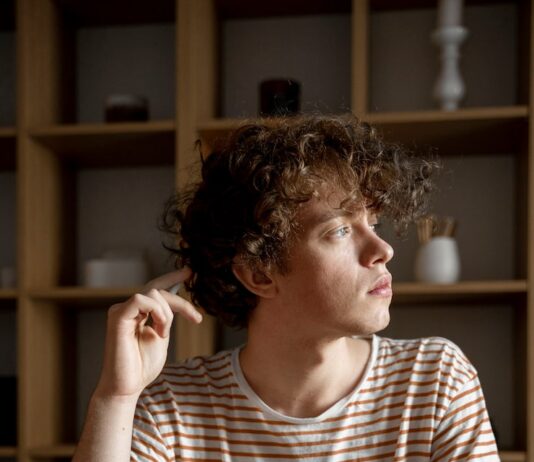 Размышления мужчины о своих мыслях о вас