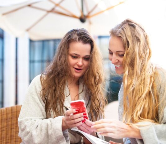 Как красиво попрощаться с девушкой в переписке