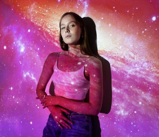 Знак зодиака женщины 2 июня