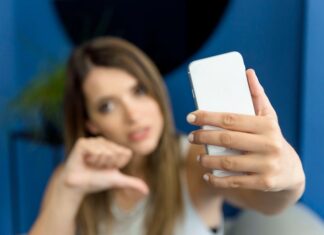 Как открыть первое сообщение в ВК