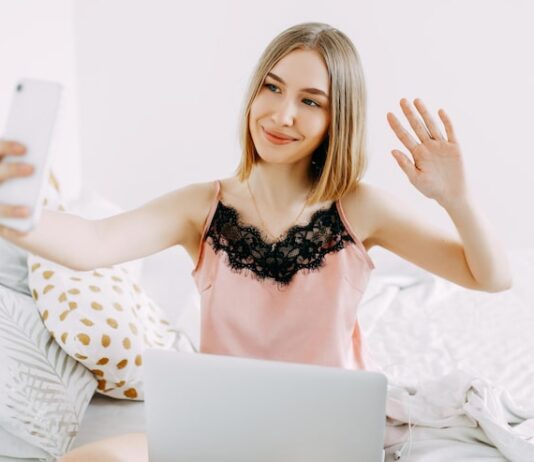 Как назвать аккаунт в Инстаграме для девушки