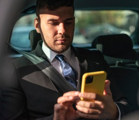 Заказать такси ко времени в Убере