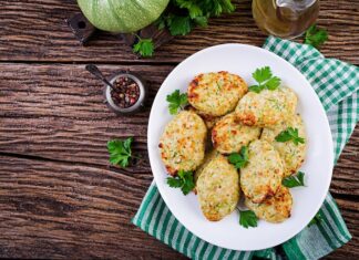 Куриные котлеты в духовке: рецепт