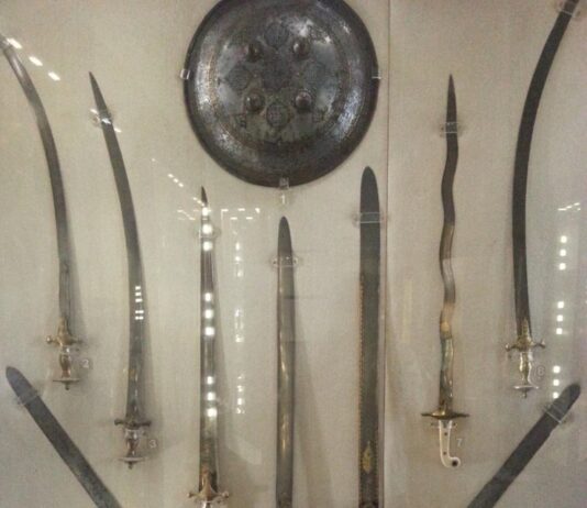 Тройка мечей Таро: да или нет?