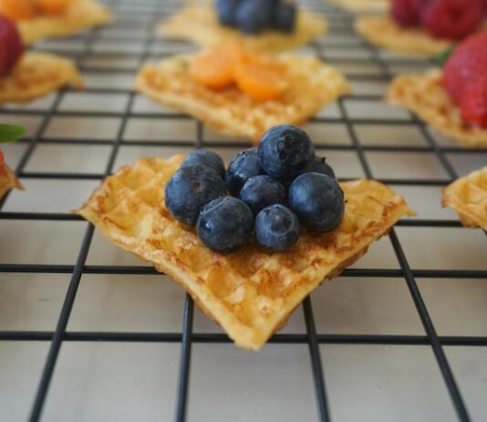 Вафли в электровафельнице: мягкий рецепт