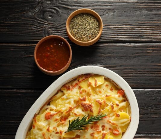 Лазанья с грибами и курицей