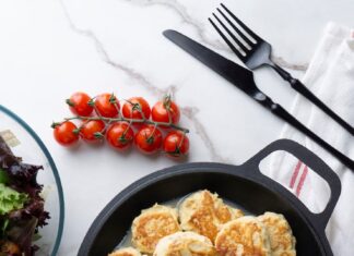 Сырные шарики на сковороде: простой рецепт